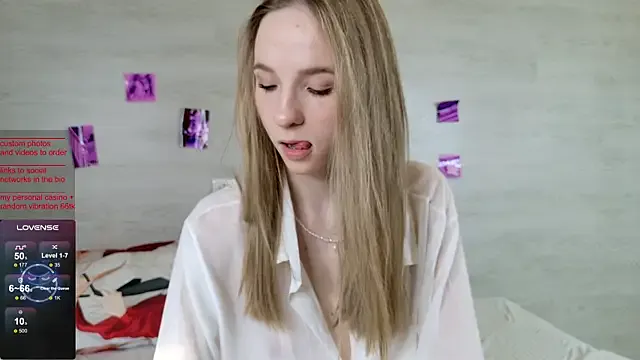  – webcam model profile photo Image 17