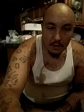 roouse – webcam model profile photo Image 2