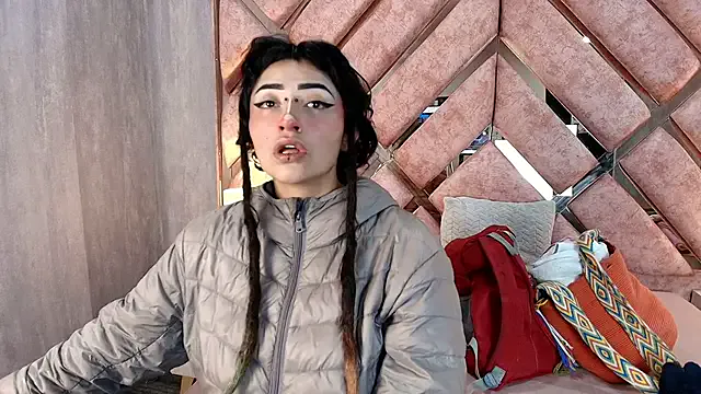 ManuRouse – webcam model profile photo Image 10