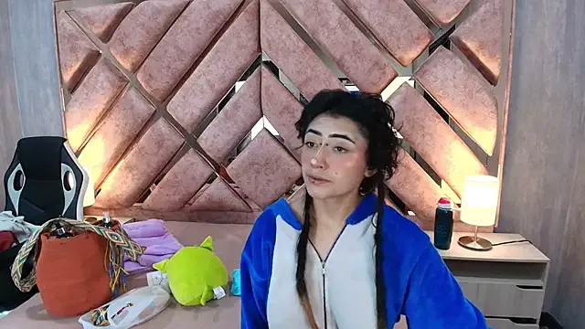 ManuRouse – webcam model profile photo Image 12