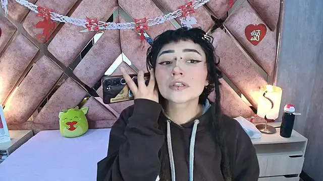 ManuRouse – webcam model profile photo Image 16