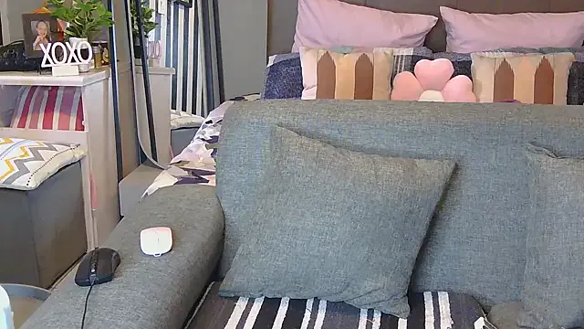 AdaSweet – webcam model profile photo Image 2