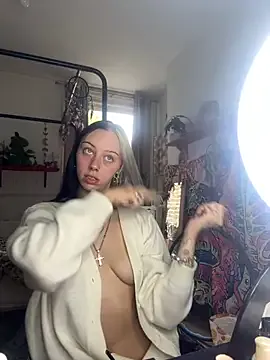 AdelleHayes – webcam model profile photo Image 7