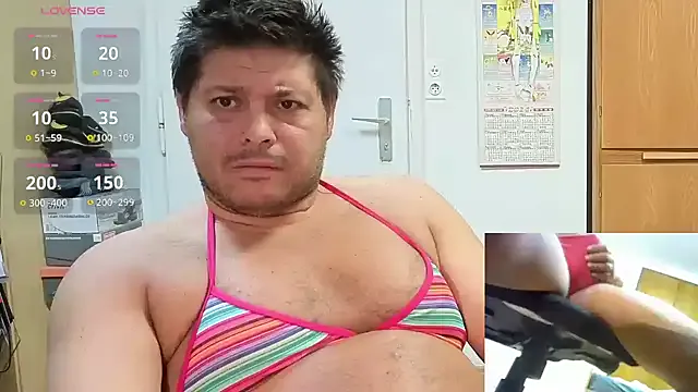 oxo_yuna_oxo – webcam model profile photo Image 17