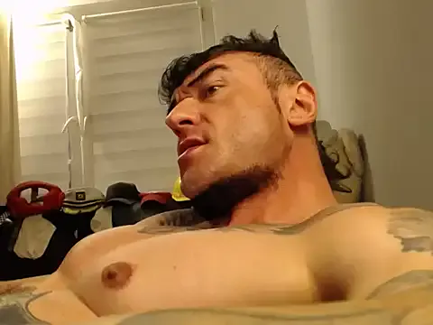 _Alicee_1 – webcam model profile photo Image 14