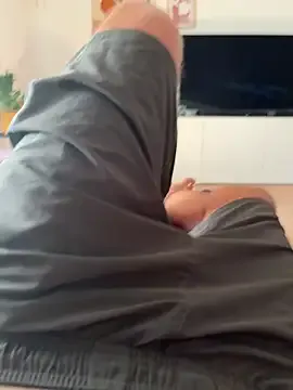 FroggyAnna – webcam model profile photo Image 9