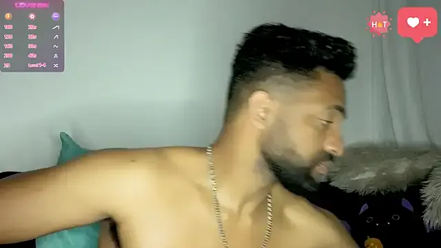 Mia--meow – webcam model profile photo Image 9