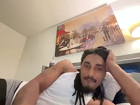 chavmir – webcam model profile photo Image 13