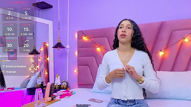 Mia--meow – webcam model profile photo Image 18