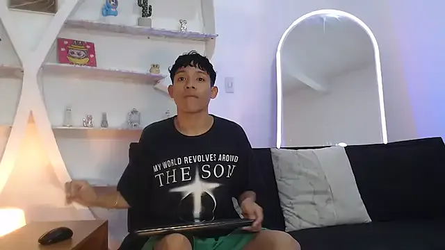 MrAndMrsSavage – webcam model profile photo Image 15