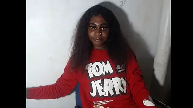  – webcam model profile photo Image 3