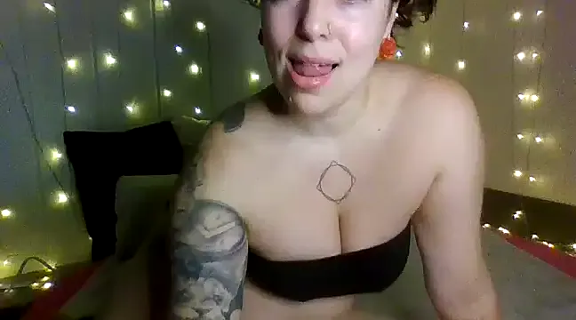 beberoyale – webcam model profile photo
