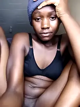 winter11 – webcam model profile photo Image 3