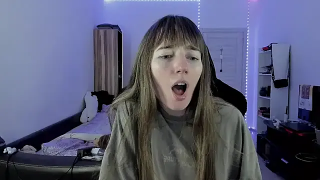 LOVE_MOMO_LOVE – webcam model profile photo Image 18