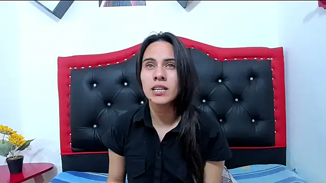 Humsafar-HDX-13 – webcam model profile photo Image 4