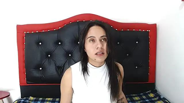 Humsafar-HDX-13 – webcam model profile photo Image 8