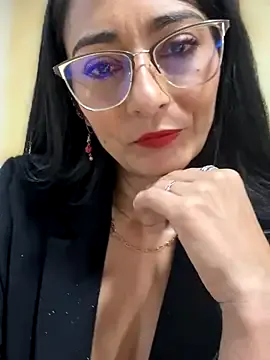 clarachanelricek – webcam model profile photo Image 14