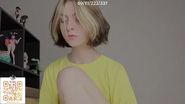 HotBella- – webcam model profile photo Image 18