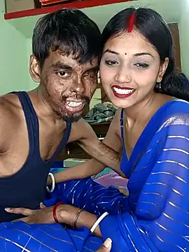 roouse – webcam model profile photo Image 18