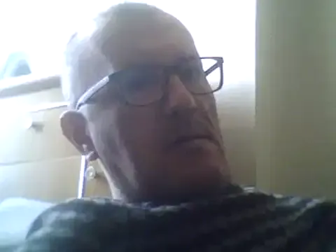 koreanboy2341 – webcam model profile photo Image 2