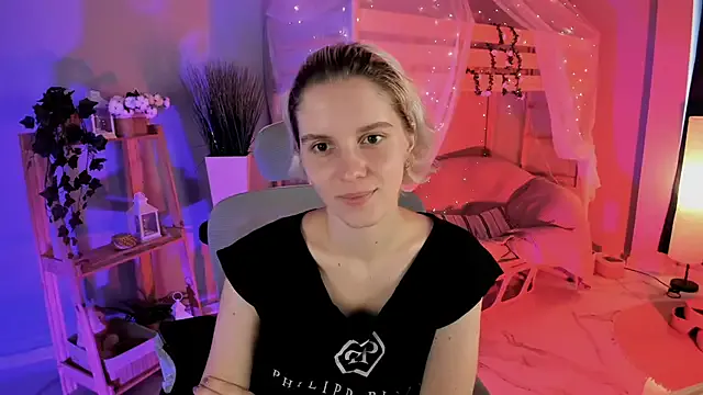 AlisonColemans – webcam model profile photo Image 4