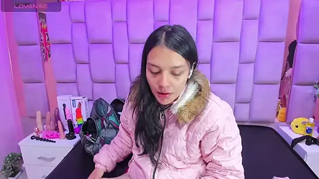 jasminesummer – webcam model profile photo Image 12