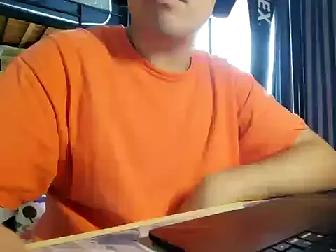 JamesDreams – webcam model profile photo Image 4