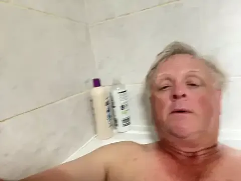 – webcam model profile photo Image 14