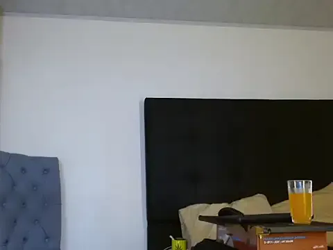 leiamegan – webcam model profile photo Image 3