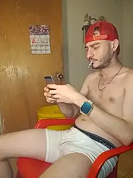 _Alicee_1 – webcam model profile photo Image 10