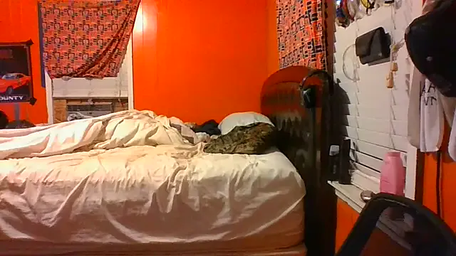 MariiD cam model Image 4