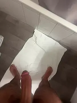 BIGDICK111000 – webcam model profile photo