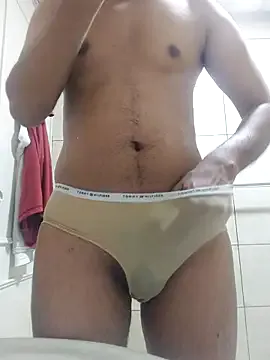 Rodrigues_Lucas – webcam model profile photo Image 11