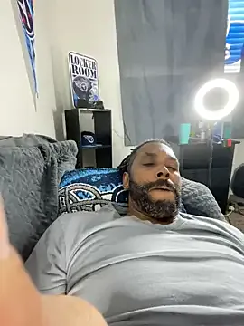 BigBDMari – webcam model profile photo Image 4