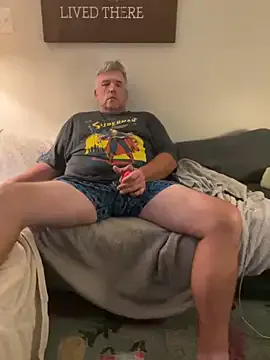 roouse – webcam model profile photo Image 7