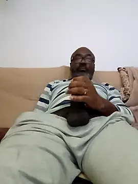 _Alicee_1 – webcam model profile photo Image 10