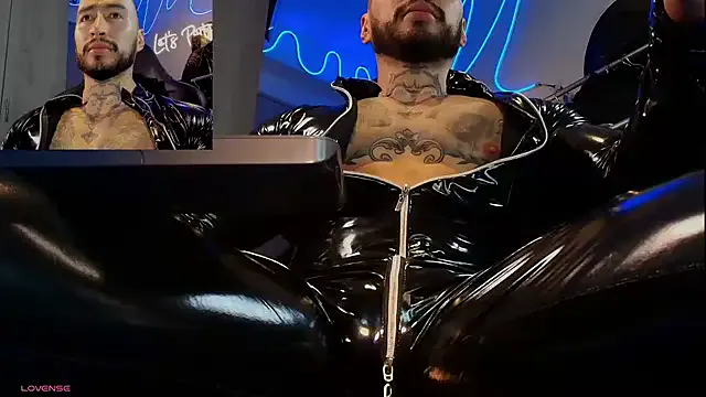 Jbear7127 – webcam model profile photo Image 2