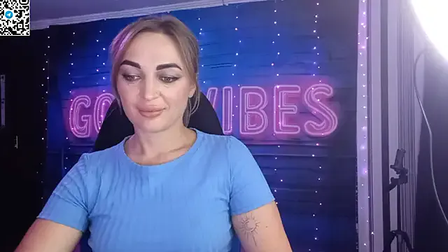 Yui-Ch – webcam model profile photo Image 3