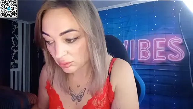 Yui-Ch – webcam model profile photo Image 4