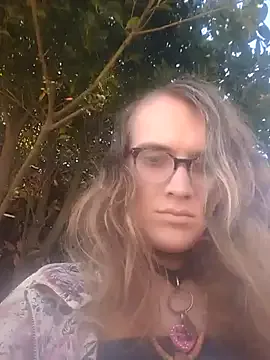 Queen_Daisy – webcam model profile photo Image 2