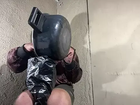 dirtypub – webcam model profile photo Image 3