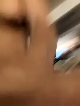 oypo – webcam model profile photo Image 8