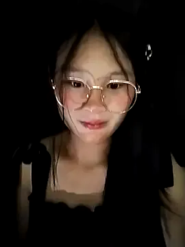 Mia--meow – webcam model profile photo Image 10