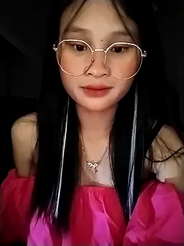 Mia--meow – webcam model profile photo Image 18