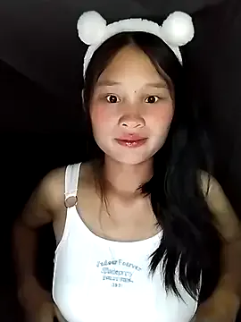 Mia--meow – webcam model profile photo Image 9