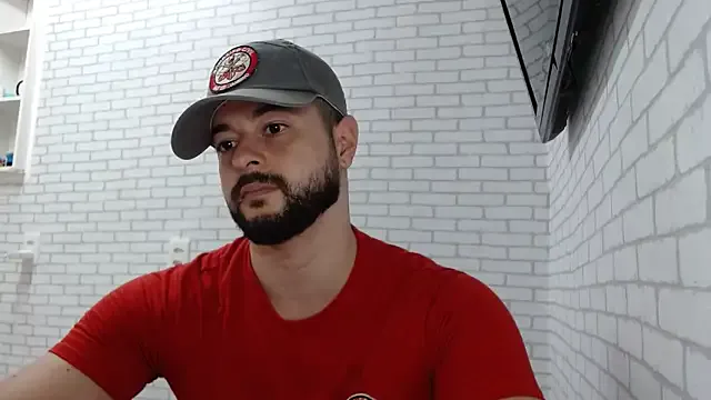 Mikev – webcam model profile photo Image 13