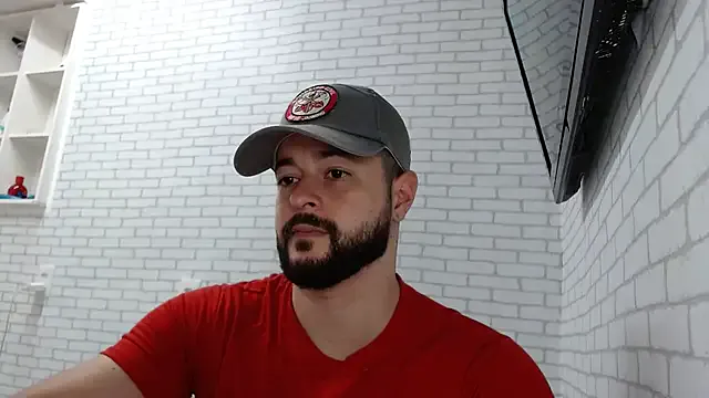 Mikev – webcam model profile photo Image 16