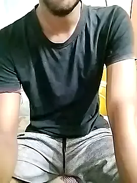 maataaan – webcam model profile photo Image 9