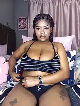 CleoLangley – webcam model profile photo Image 13
