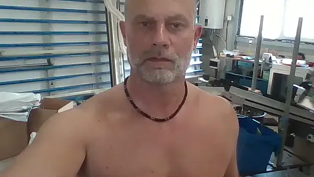 Rodrigues_Lucas – webcam model profile photo Image 13